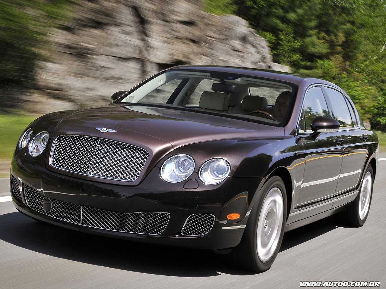 BentleyFlying Spur