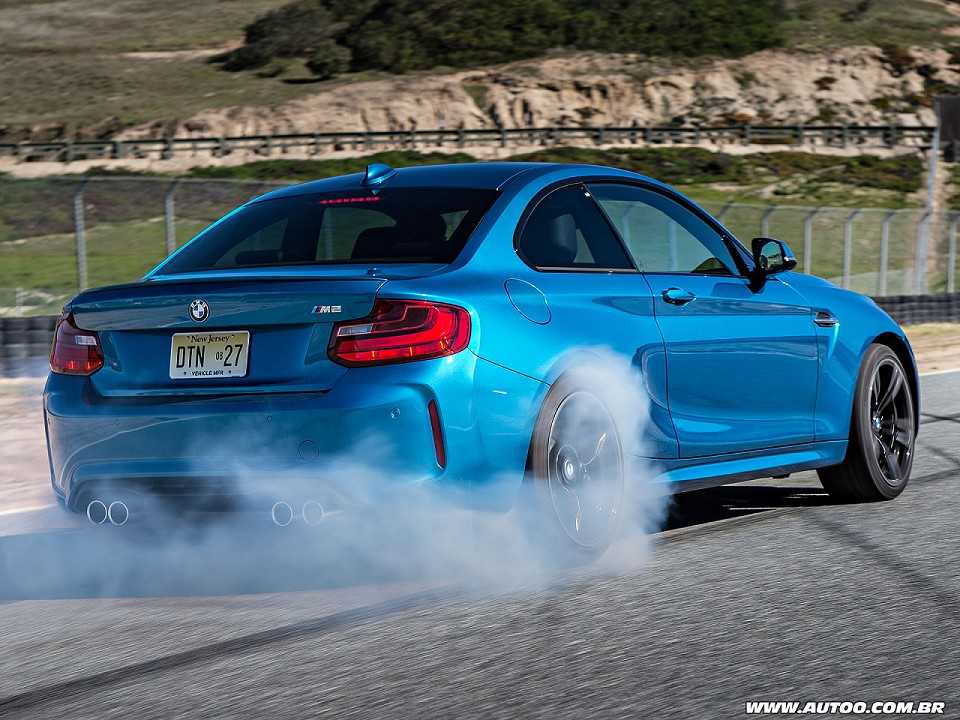 BMW M2 2017